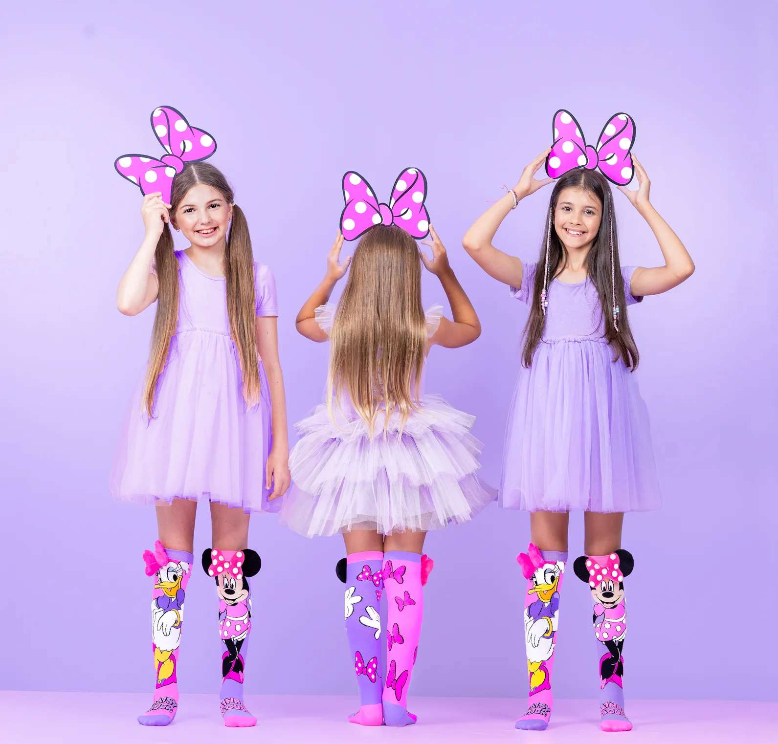 MINNIE AND DAISY SOCKS - Image 3
